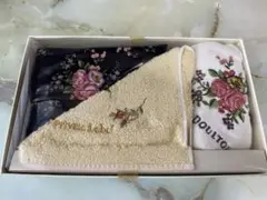 Royal Doulton 花柄ハンカチ3枚セット