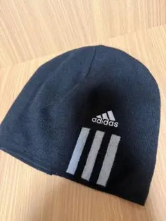 新品 アディダスadidas ニット帽 帽子 アクリル