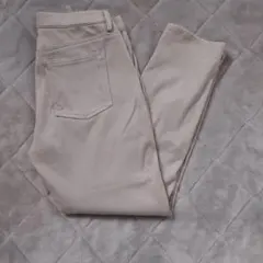 UNIQLO ウルトラストレッチクロップドレギンスパンツ Mレディース