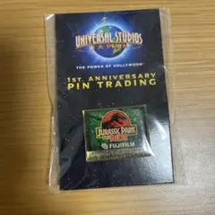 ユニバーサル・スタジオ・ジャパンの1周年記念ピンバッジセット