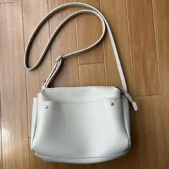 ショルダーバッグ 合成皮革