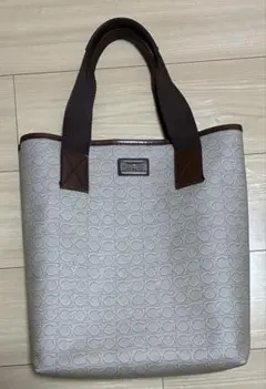 Ferragamo フェラガモ　トートバッグ ベージュ　ユニセックス