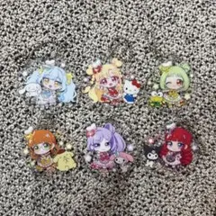 ひみつのアイプリ サンリオキャラクター コラボ アクリルバッジ 5種