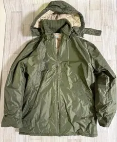 Item thumbnail for item 9c3b2f3f-4bce-4263-b897-8be7d8cce9bf