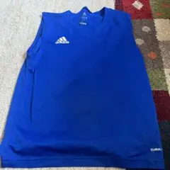 アディダス　タンクトップ