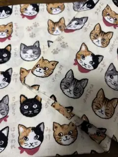 猫顔プリント綿生地 約110cm×50cm