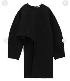 CLANE ASYMMETRY ARCH CUT TOPSのサムネイル