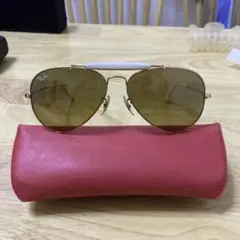Ray-Ban アビエーター サングラス ゴールド