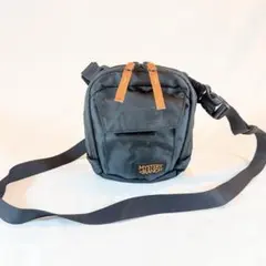 【美品】ミステリーランチ ディストリクト2 黒 ショルダーバッグのサムネイル