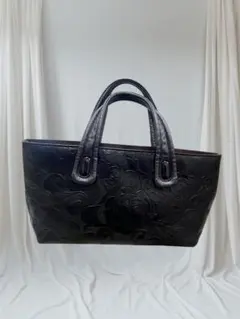 本革 日本製 黒 花柄エンボス ハンドバッグ