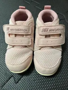 new balance ベビーシューズ ピンク