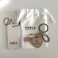 フルラ FURLA キーホルダー　キーリング MAGNOLIA ハート チャーム