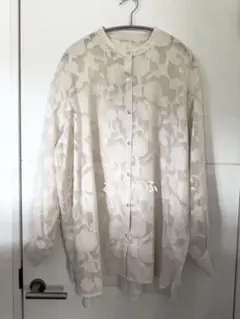 アベイル　花柄シアーシャツのサムネイル