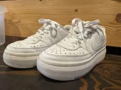 NIKE ウィメンズ コートビジョンアルタ