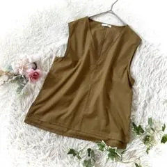 【ドレスキップ】Vネックベスト【M/キャメル】極美品　春夏 重ね着 レイヤードのサムネイル