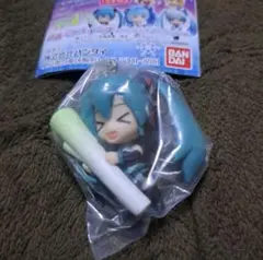 カプセル付き 初音ミク スイング 雪ミク フィギュア