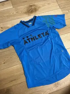 サッカー　フットサル　ウェア　トレーニング　シャツ