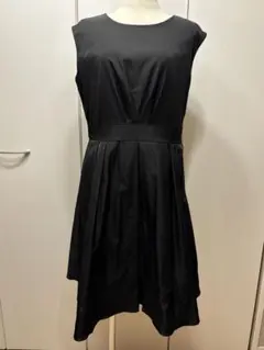 GIRL 黒ノースリーブひざ丈ワンピース XL 新品　13500円→2200円