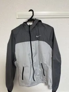 Nike ナイロンジャケット L グレー