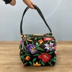 Item thumbnail for item d2a86ed8-148f-497f-bd50-74284b5fd8ea