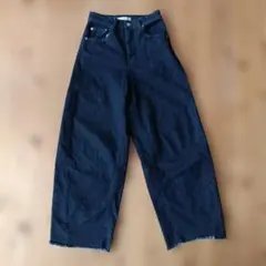 美品【UNFILO DENIM】バレルレッグデニム XXL - メルカリ