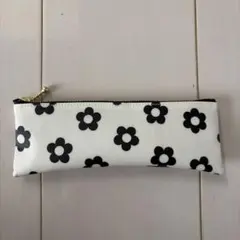 ペンケース スリムポーチ ラミネート 北欧風 花柄 白 ハンドメイド