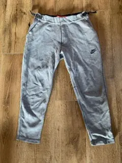 NIKE ジョガーパンツ　Sサイズ