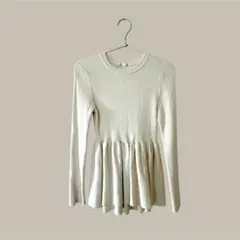 美品　GU アイボリー リブ編み 長袖ニット　S
