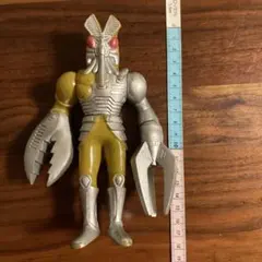 怪獣フィギュア メガバルタン　ウルトラマンソフビ
