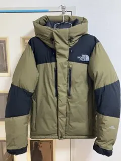 THE NORTH FACE フード付きダウンジャケット