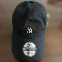 New Era 9TWENTY ニューヨーク・ヤンキース キャップ　ブラックSMのサムネイル
