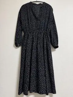 スキッパーネックドットワンピース M
