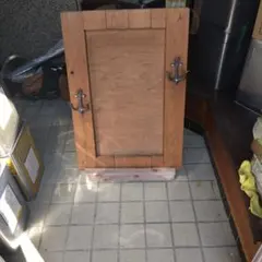 Item thumbnail for item 23a71616-1a63-4277-951b-ba2665b04207