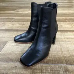 DIANA（ダイアナ）　レザー サイドゴア アンクルブーツ　スクエアトゥ　22