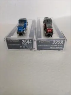 空港アクセサリー ESSO給油トラック2台＆ラバトリーサービスカー2台 セット 空港アクセサリー ESSO給油トラック2台＆ラバトリーサービスカー2台
