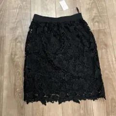 黒のレース花柄タイトスカート　Lサイズ
