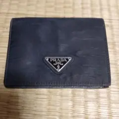 正規品PRADA ブラック三つ折り財布