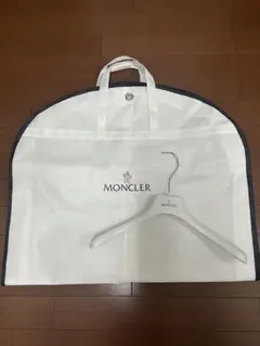 2026年最新】MONCLER ガーメントバッグの人気アイテム - メルカリ