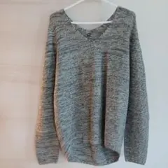 UNIQLO グレー系 Vネックニット XL