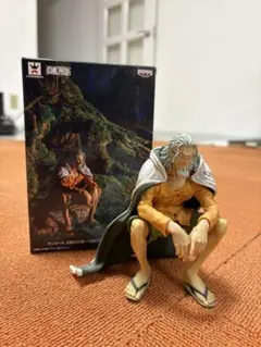 ワンピース シルバーズレイリー　フィギュア 箱付き　造形師✖︎写真家