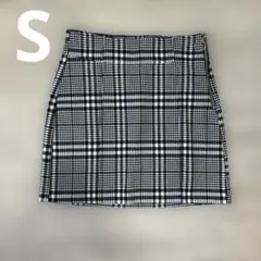 【Bershka/ベルシュカ】チェック タイト スリット ミニスカートのサムネイル