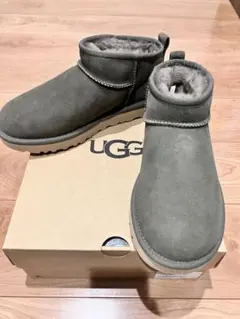 新品未使用 UGG クラシックウルトラミニ カーキ サイズ6