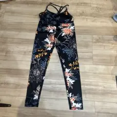 花柄ヨガパンツとブラトップセットM