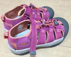 KEEN サンダル ピンク