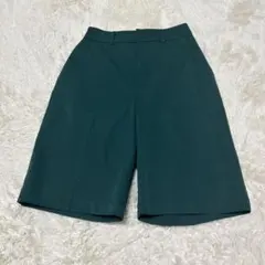 ダークグリーン ショートパンツ ウエスト Sサイズ
