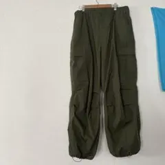 美品　gu スーパーワイドカーゴパンツ XL メンズ　品番347417