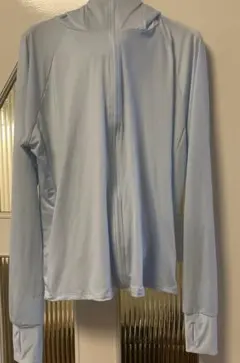 水色 フード付き ラッシュガード