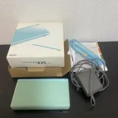 Item thumbnail for item afb9a81f-d6bd-4aab-93ee-e5da60ad1285