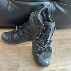 SALOMON XA PRO 3D ブラックスニーカー 27