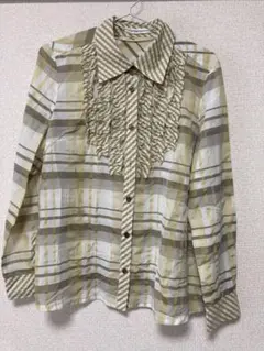 PINOREフリル付きチェック柄シャツブラウスのサムネイル